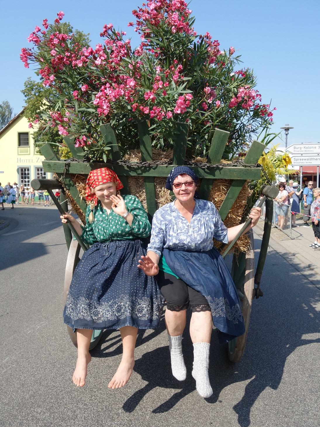 Foto des Albums: Ströbitzer Landleben beim 27. Heimat- und Trachtenfest in Burg (Spreewald)